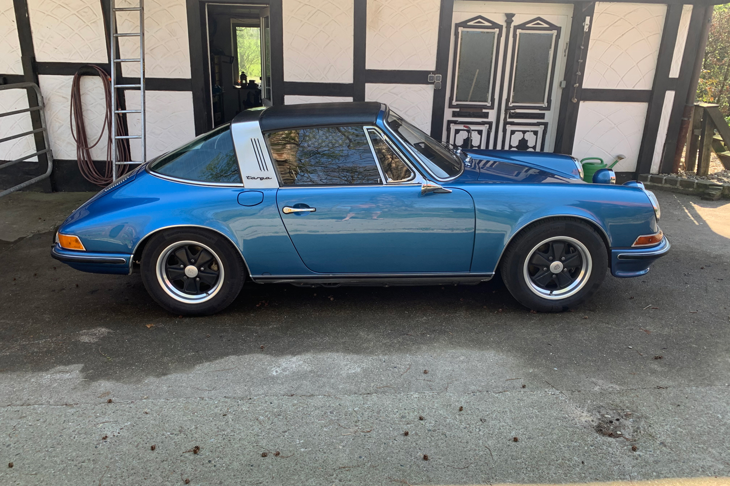Porsche 911 Targa